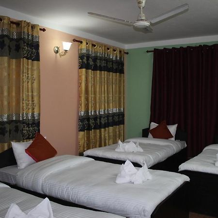 Travellers Dorm Bed & Breakfast Katmandu Dış mekan fotoğraf