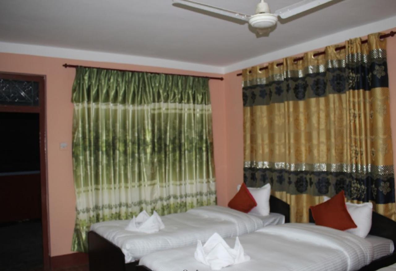 Travellers Dorm Bed & Breakfast Katmandu Dış mekan fotoğraf