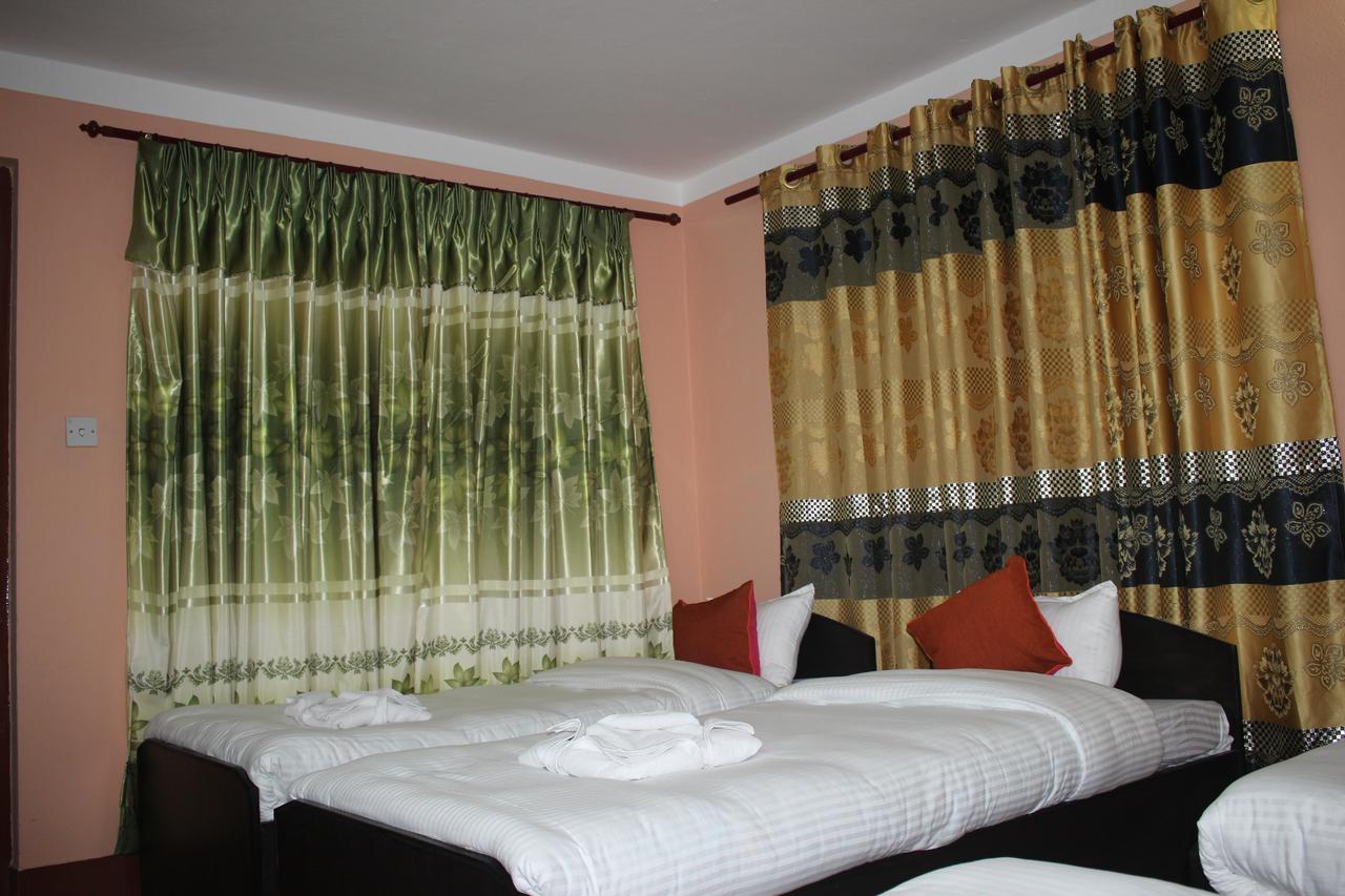 Travellers Dorm Bed & Breakfast Katmandu Dış mekan fotoğraf