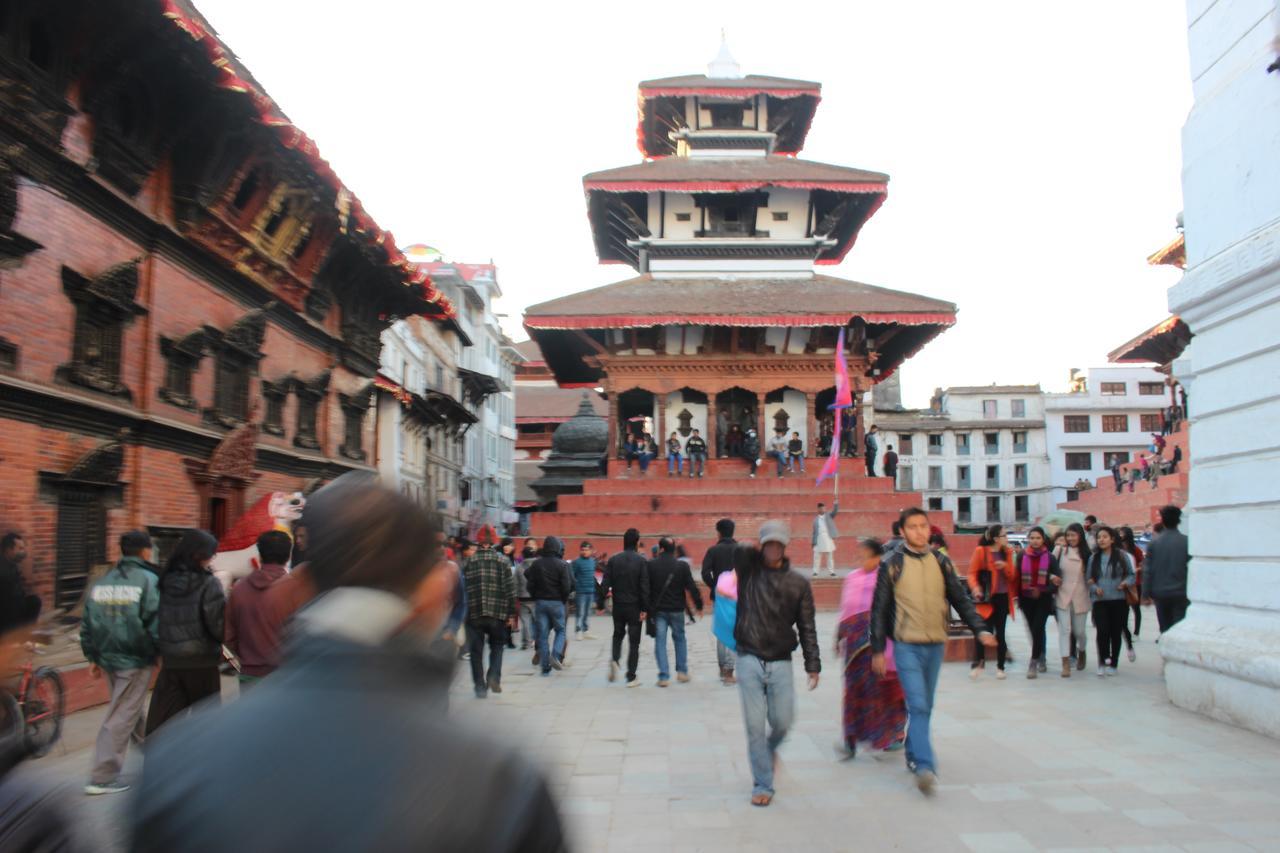 Travellers Dorm Bed & Breakfast Katmandu Dış mekan fotoğraf