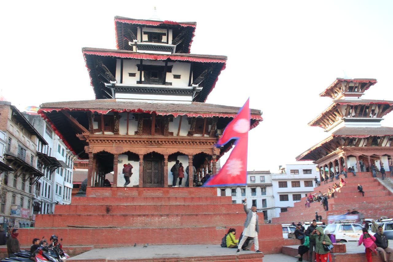 Travellers Dorm Bed & Breakfast Katmandu Dış mekan fotoğraf